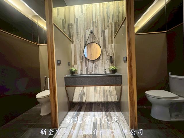 台南安平透天-12