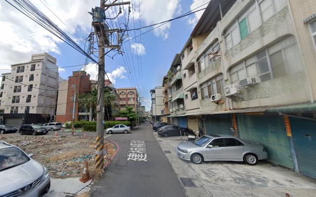 楠梓拍賣透天-5