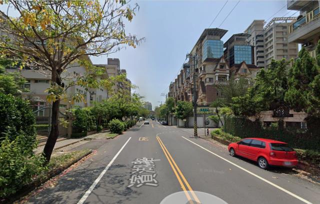 鳥松透天法拍-3