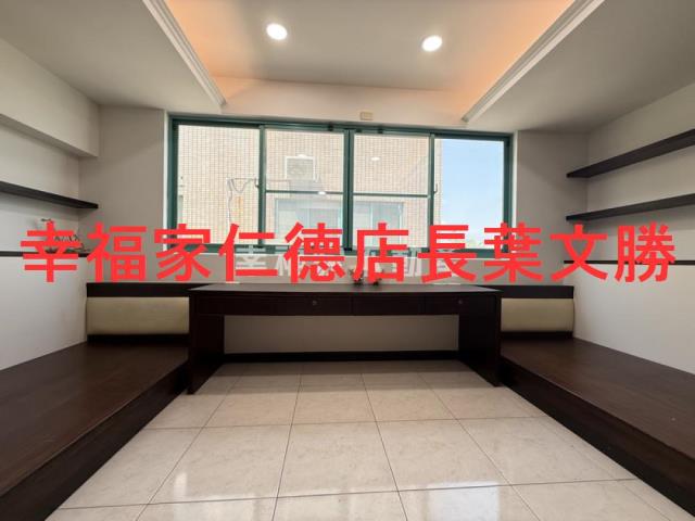 台南東區透天-11