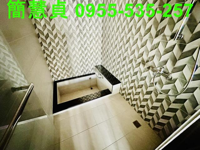 南投草屯透天-8