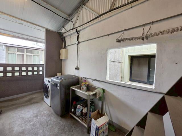 台南中西區透天-11