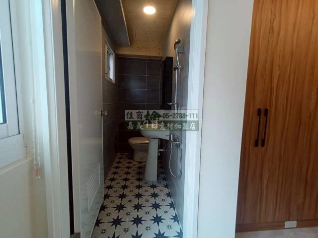 嘉義東區華廈-9