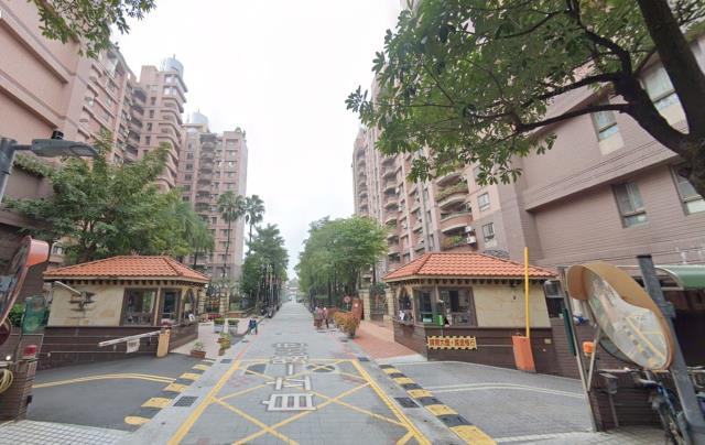 三民區拍賣華廈-4