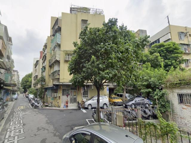 新北中和法拍公寓-5