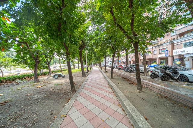 高雄三民區大樓-9