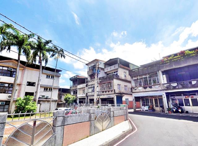 造橋鄉大中街透天