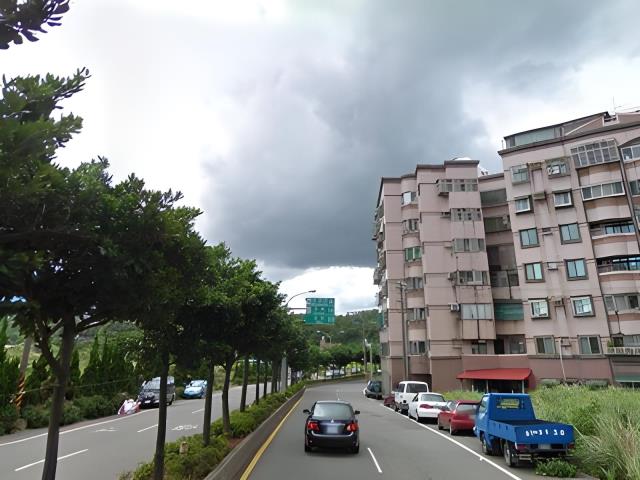 新北三芝法拍大樓-8