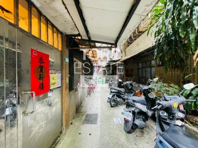 板橋公寓法拍-7