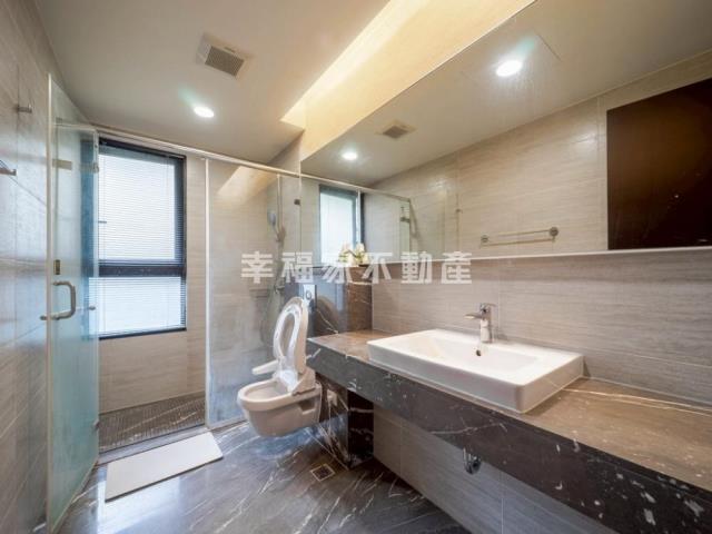 台南北區大樓-11