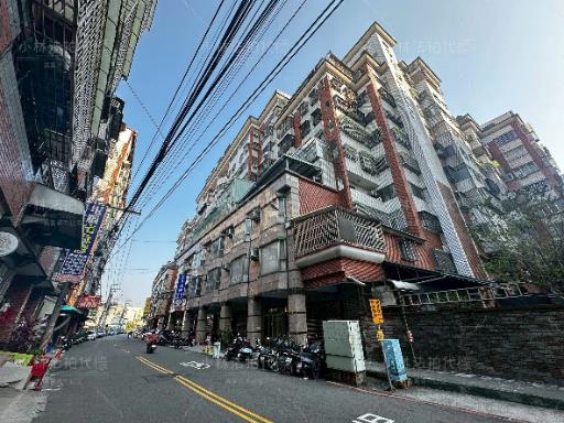 台中大里華廈法拍-4