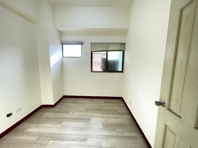 高雄岡山大樓-9