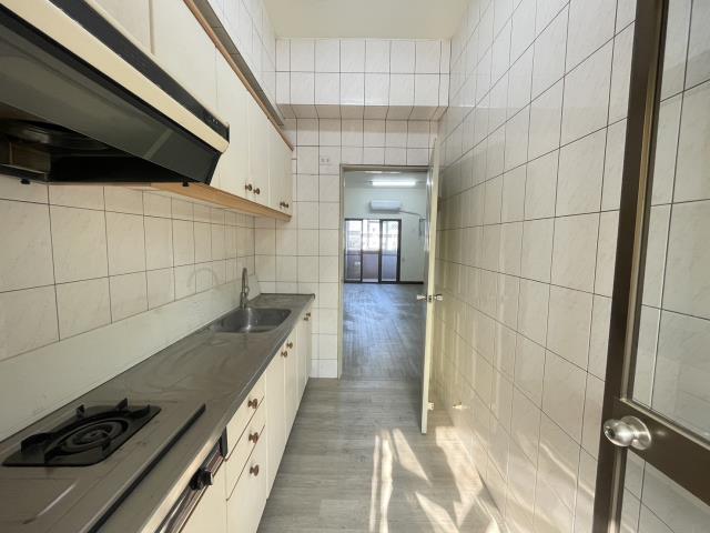 高雄岡山大樓-7