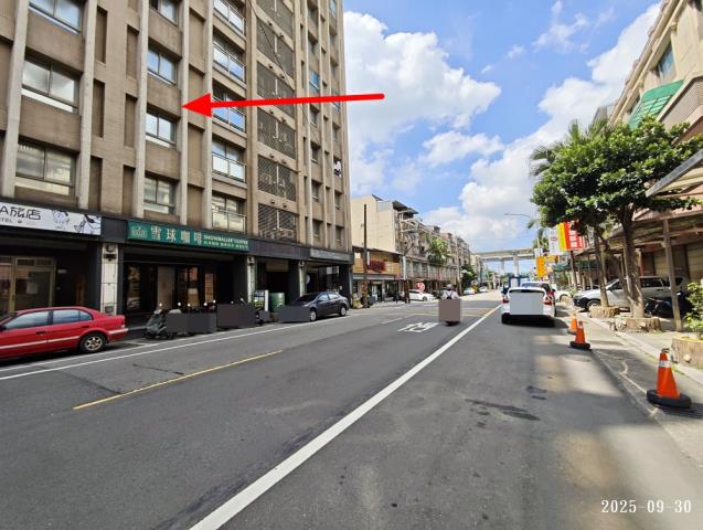 桃園拍賣大樓-2