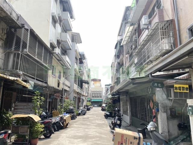 高雄三民區公寓-12