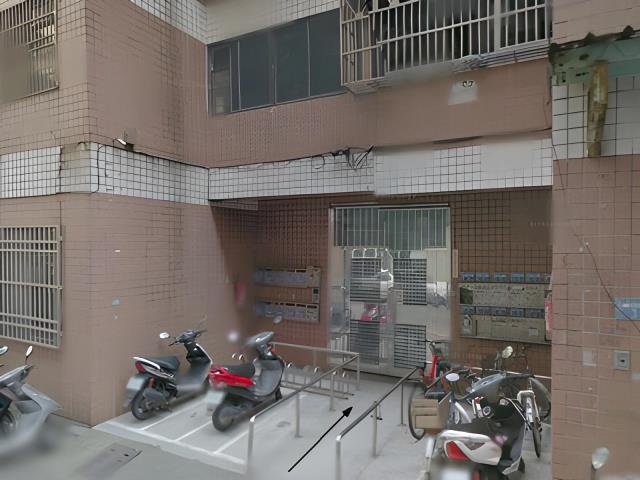 桃園大溪法拍大樓-2