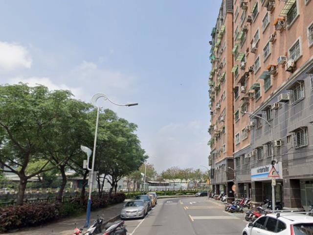 新北蘆洲法拍大樓-3