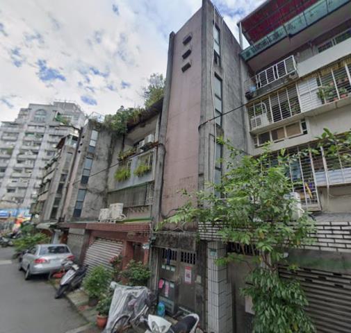 台北信義區公寓法拍-1