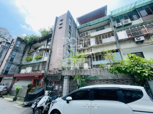 信義區法拍公寓-5