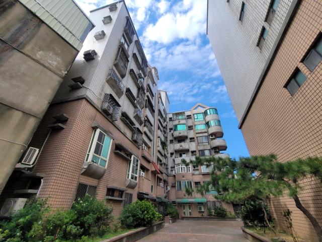 苗栗拍賣華廈-1
