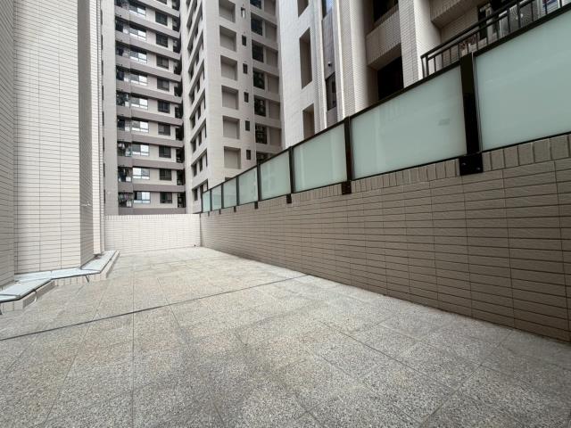 台中南屯華廈-6