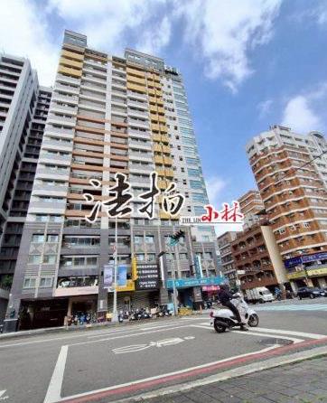 台中南屯拍賣大樓-4