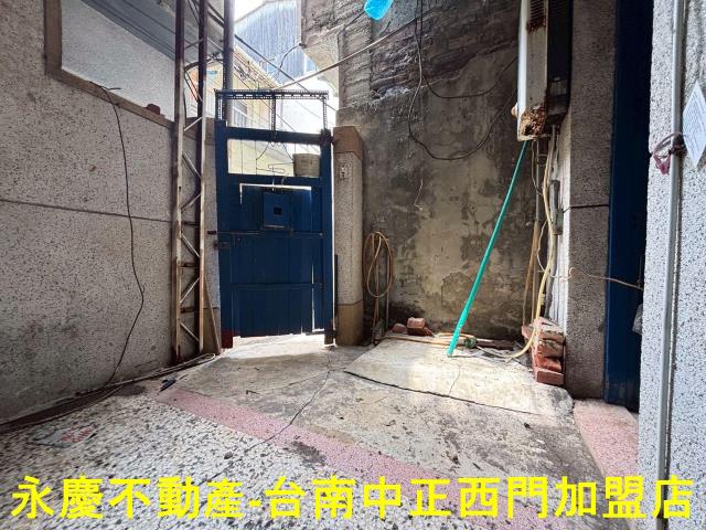 東區透天-7