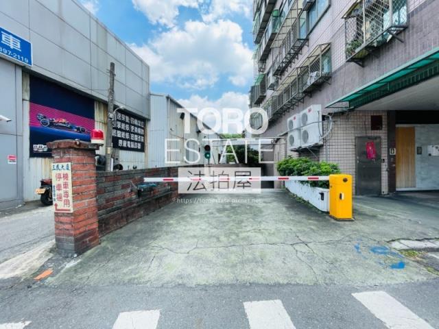 新北蘆洲拍賣華廈-6