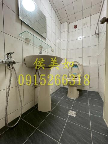 西區透天-8