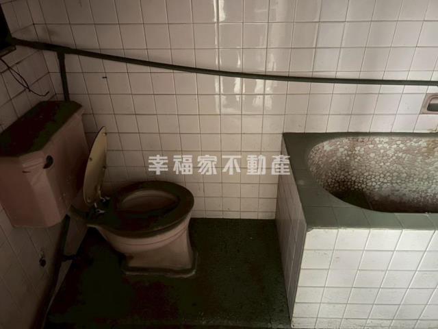 東區店面-11