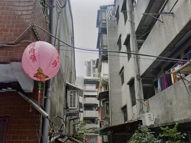 台北萬華拍賣公寓-1