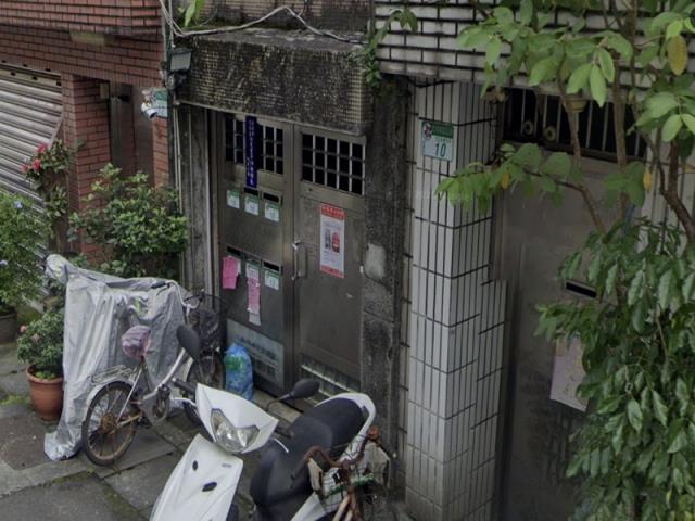 台北信義區公寓拍賣-3