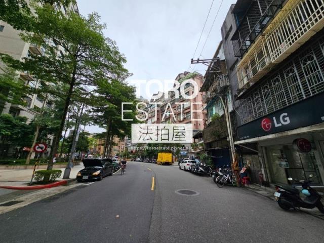 台北南港法拍大樓-8