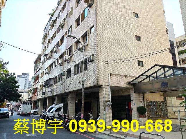 西屯寧漢街宏凱園邸園