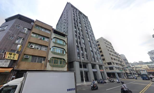 高雄鹽埕法拍大樓-5