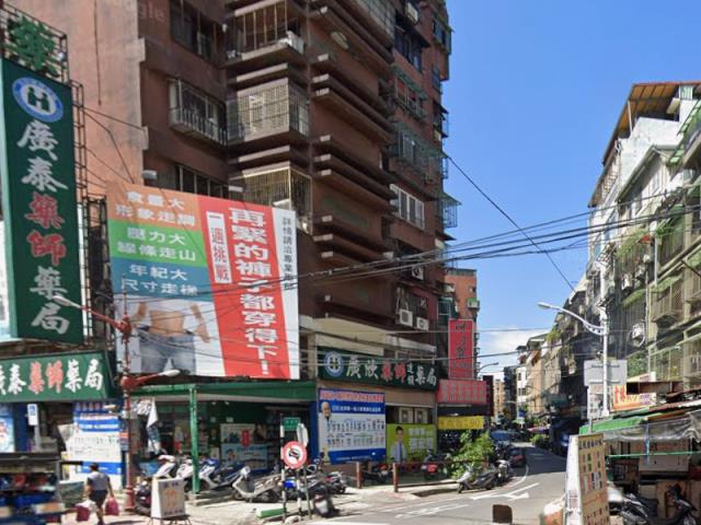 板橋拍賣大樓-7