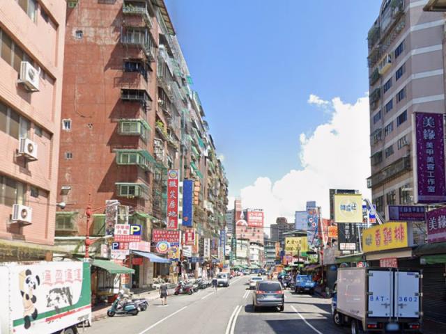板橋拍賣大樓-8