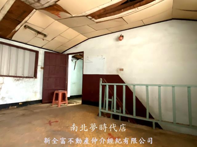 中西區透天-6