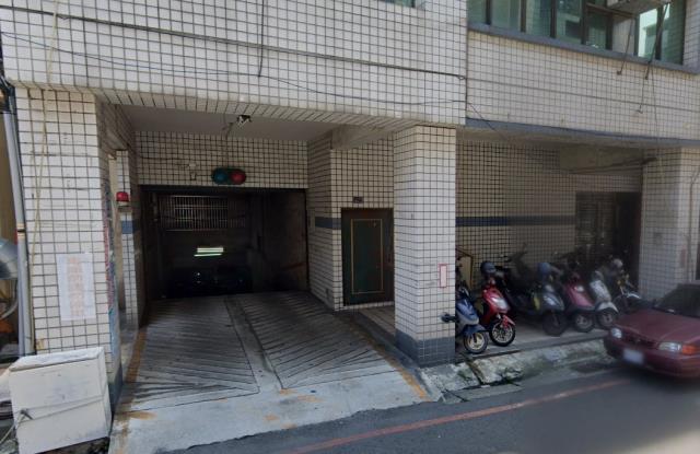 高雄前鎮法拍大樓-12