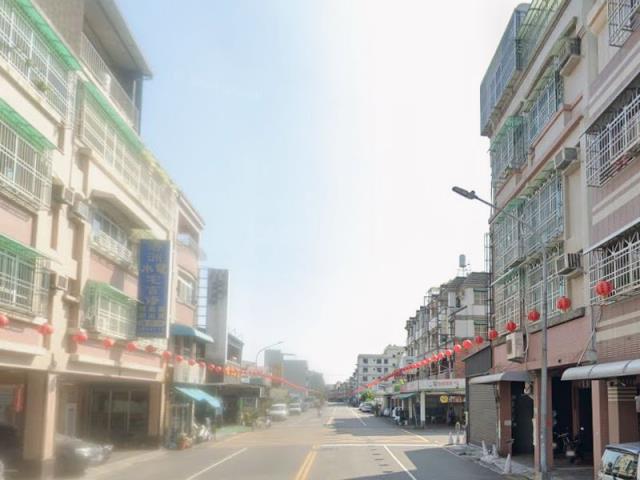 高雄楠梓法拍透天-2