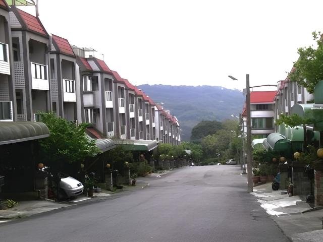 桃園楊梅法拍透天-1