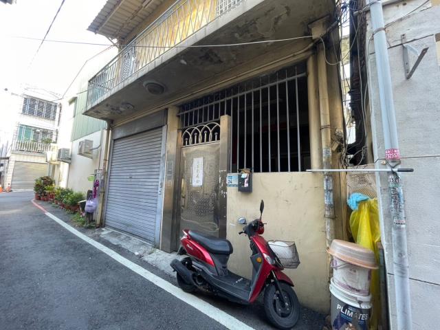 屏東屏東市透天法拍-8