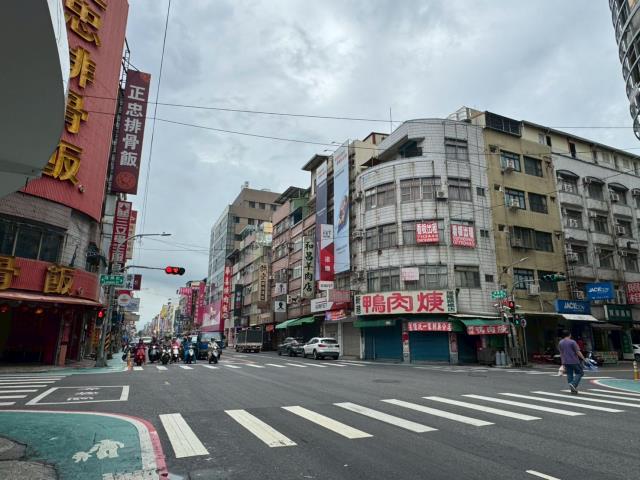 高雄大樓法拍-8