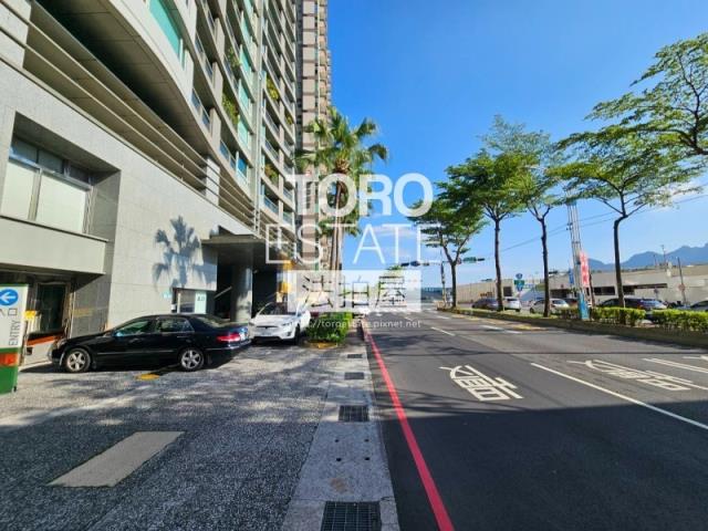 新北淡水法拍大樓-7