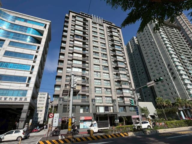 新北法拍大樓-1
