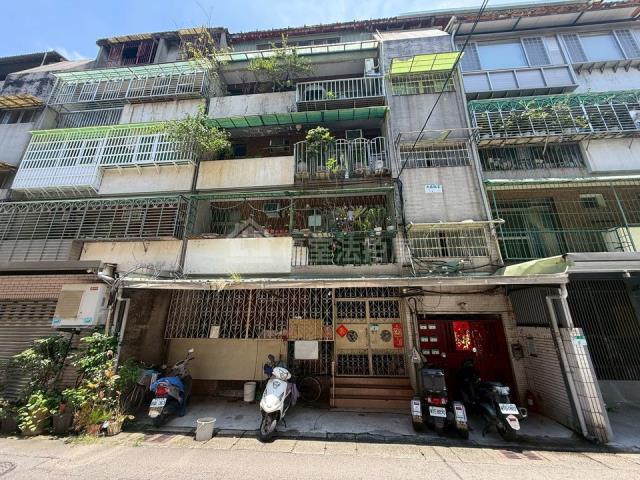 中山區店面法拍-1