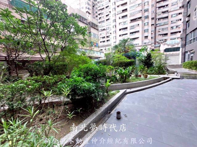 台南東區套房-10
