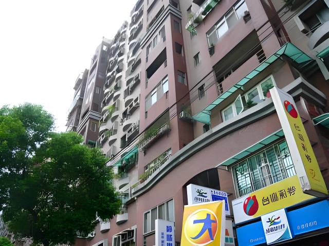 板橋拍賣大樓-5