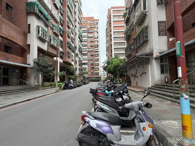 八德法拍大樓-3