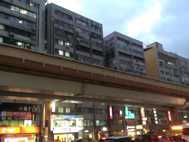 台北中山區大樓拍賣-13